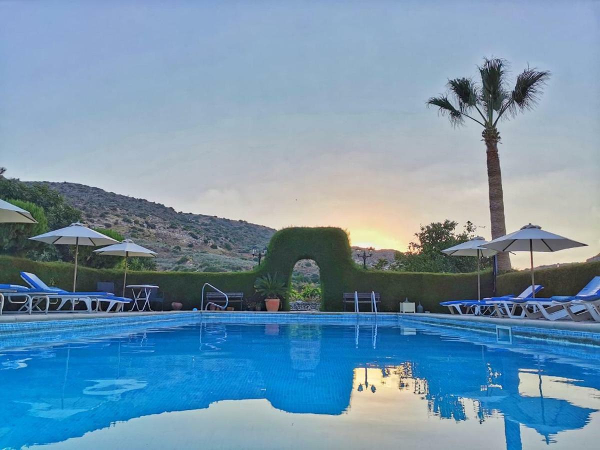 Ampelokipi Holiday Apartments Pissouri Exterior photo